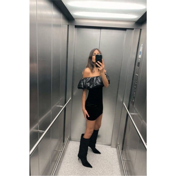 ZARA VELVET SEQUIN MINI DRESS - Picture 3 of 6